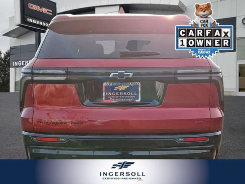 Used 2025 Chevrolet Traverse RS w/ LPO, Floor Liner Package image 7