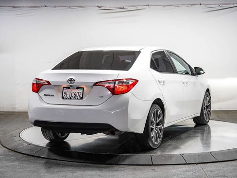 Used 2015 Toyota Corolla LE FWD image 4