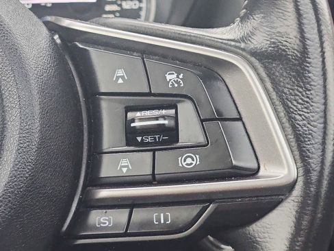 Used 2023 Subaru Forester Premium image 22