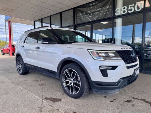Used 2019 Ford Explorer Sport w/ Equipment Group 401A AWD/4WD image 7