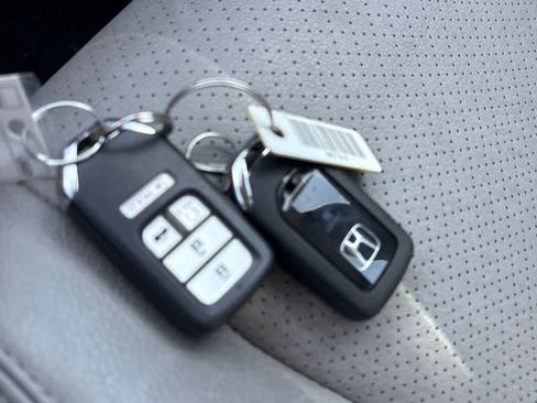 Used 2016 Honda Accord EX-L image 15