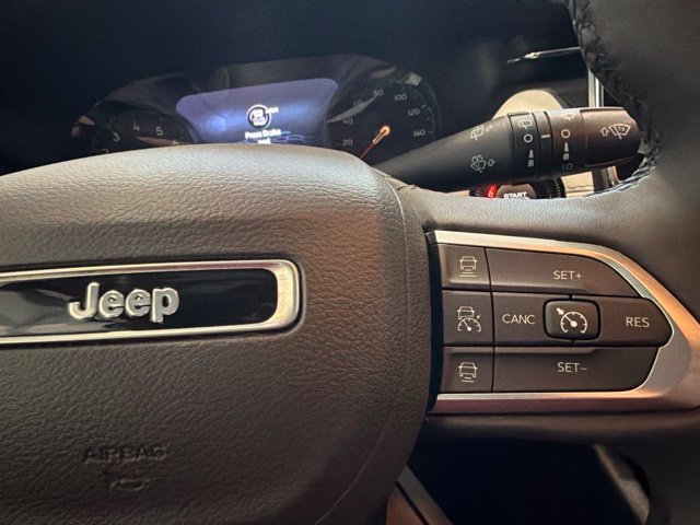 Used 2023 Jeep Compass Limited w/ Sun and Sound Group AWD/4WD image 34