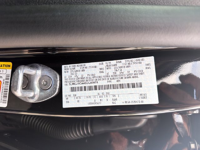Certified 2025 Lincoln Corsair FWD image 31