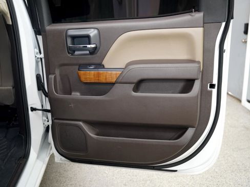 Used 2018 GMC Sierra 1500 SLT w/ SLT Premium Package image 37