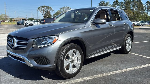 Used 2018 Mercedes-Benz GLC 300 image 3