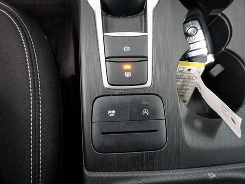 Used 2023 Ford Escape Active image 19