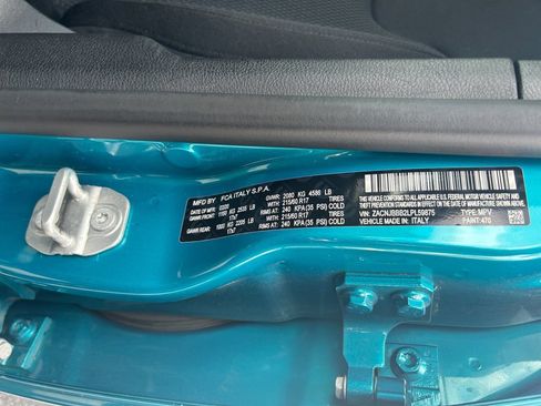 Certified 2020 Jeep Renegade Altitude AWD/4WD image 32