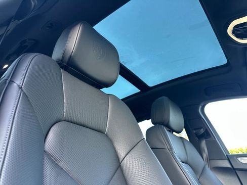 New 2026 Porsche Macan image 18