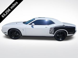 Used 2011 Dodge Challenger R/T RWD video 2