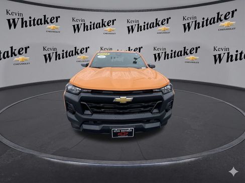 Certified 2025 Chevrolet Colorado W/T w/ WT Convenience Package II RWD image 3
