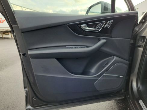 Used 2019 Audi Q7 3.0T Prestige w/ Prestige Package image 8