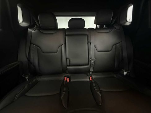 Used 2021 Jeep Compass Latitude FWD image 13