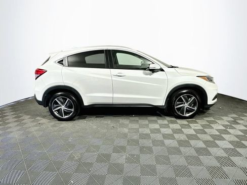 Used 2022 Honda HR-V EX-L image 9