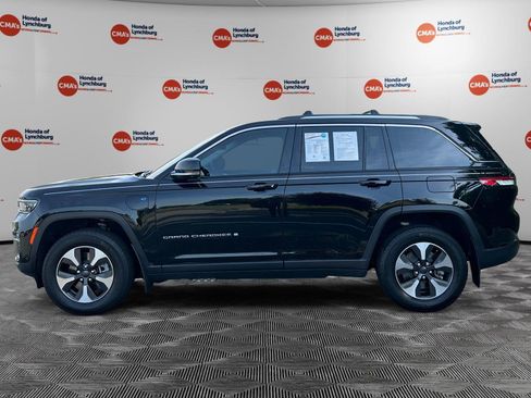 Used 2024 Jeep Grand Cherokee Limited 4xe w/ Luxury Tech Group II AWD/4WD image 2