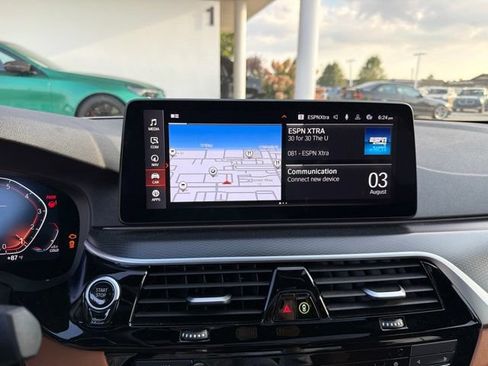 Used 2023 BMW 530i xDrive w/ M Sport Package AWD/4WD image 15