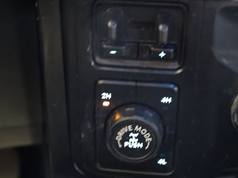 Used 2022 Ford F150 XLT w/ Equipment Group 302A High AWD/4WD image 58
