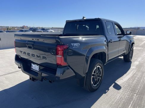 Used 2024 Toyota Tacoma TRD Sport w/ TRD Sport Upgrade Package image 2
