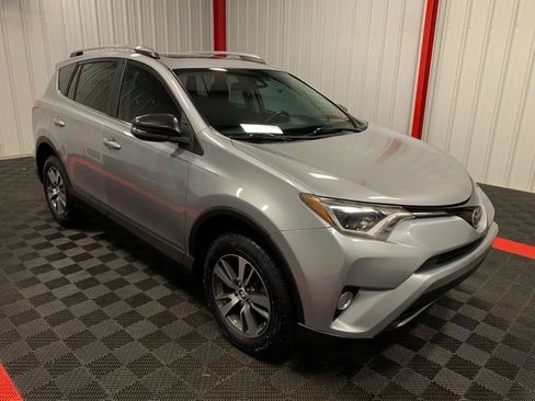 Used 2017 Toyota RAV4 XLE image 6