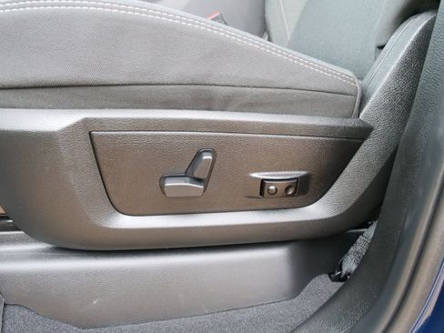 Used 2024 RAM 3500 Big Horn w/ Safety Group image 18