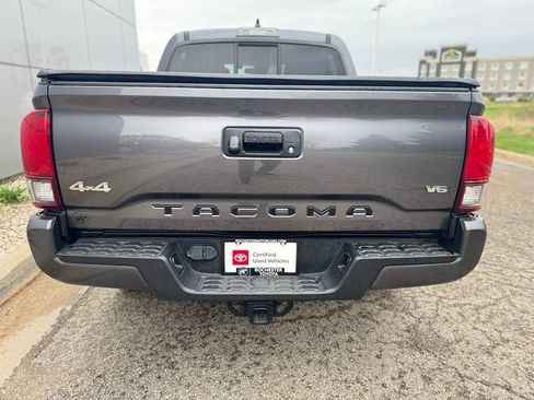 Certified 2021 Toyota Tacoma SR AWD/4WD image 40