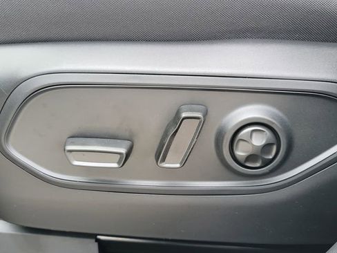 New 2025 Jeep Grand Cherokee L Laredo w/ Luxury Tech Group I image 14