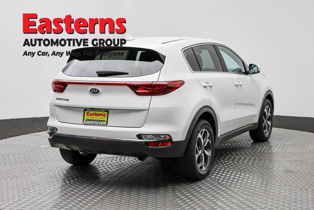 Used 2022 Kia Sportage LX FWD image 7