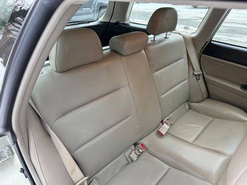 Used 2007 Subaru Outback 2.5i Limited image 13