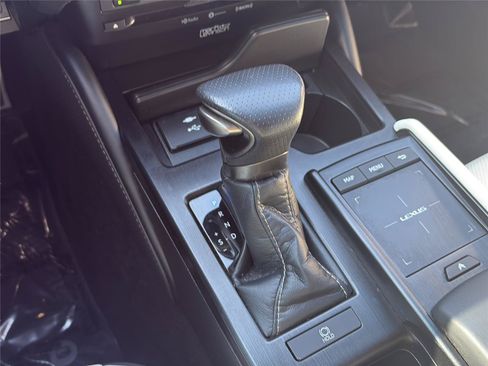 Used 2021 Lexus ES 350 F Sport w/ Special Edition FWD image 19