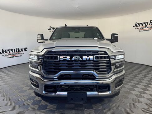 Used 2026 RAM 2500 Big Horn AWD/4WD image 5