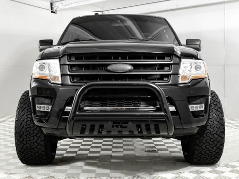 Used 2017 Ford Expedition EL Limited w/ Equipment Group 301A image 3