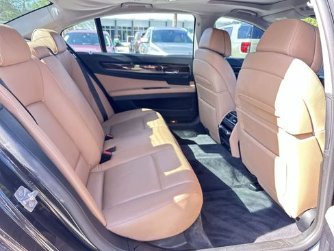 Used 2011 BMW 740Li RWD image 16