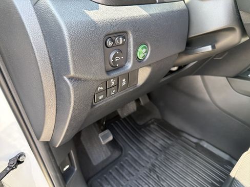 Used 2025 Honda Passport TrailSport image 32