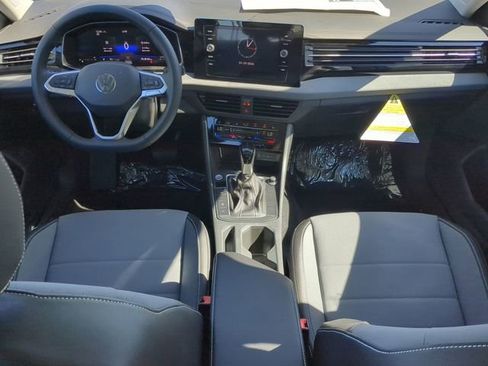 New 2026 Volkswagen Jetta SE FWD image 12