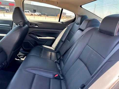 Used 2024 Nissan Altima 2.5 SR w/ SR Premium Package image 28