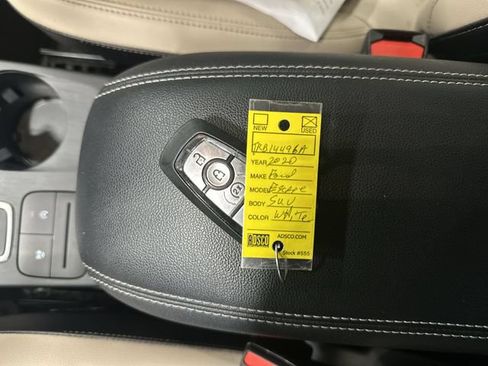 Certified 2020 Ford Escape SEL AWD/4WD image 33