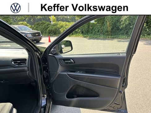 Used 2025 Dodge Durango GT RWD image 30