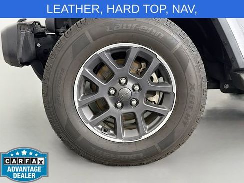 Used 2020 Jeep Gladiator Overland AWD/4WD image 29