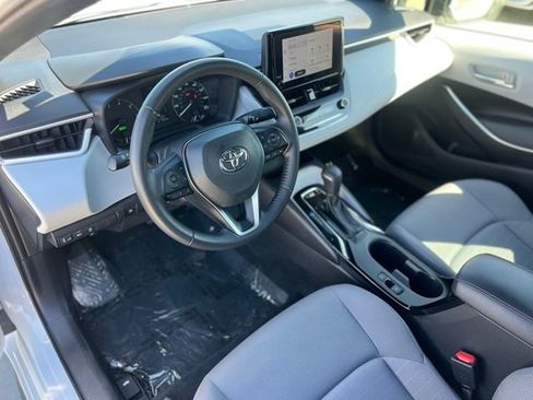 Used 2023 Toyota Corolla SE w/ Carpet Mat Package (TMS) FWD image 15