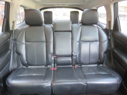 Used 2018 Nissan Pathfinder SL w/ SL Premium Package AWD/4WD image 23