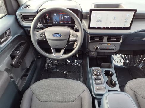 Used 2025 Ford Maverick XL w/ Equipment Group 102A image 2