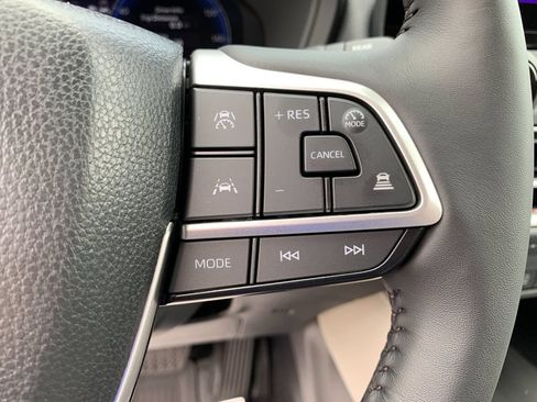 Used 2026 Toyota Grand Highlander AWD Hybrid image 29