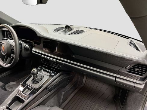 Certified 2026 Porsche 911 GT3 RWD image 29