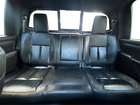 Used 2020 Nissan Titan PRO-4X w/ Pro-4x Convenience Package image 14