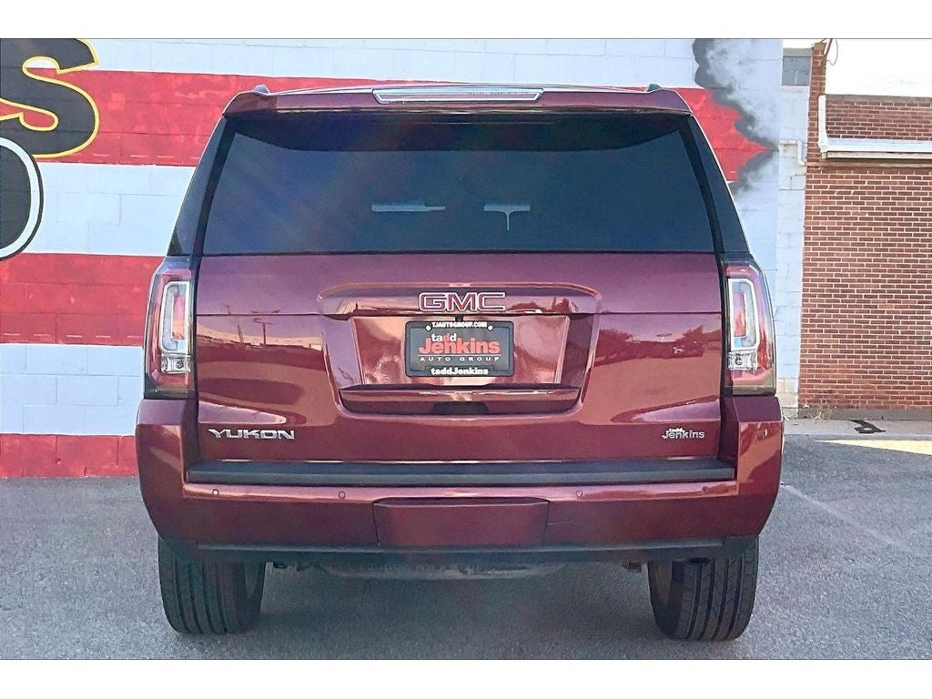 Used 2017 GMC Yukon SLT w/ HD Trailering Package AWD/4WD image 4