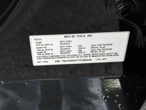 Used 2026 Tesla Model Y 2WD image 48
