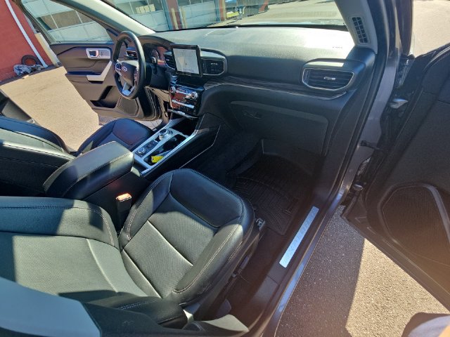 Used 2022 Ford Explorer Limited AWD/4WD image 18