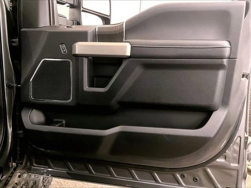 Used 2021 Ford F250 Lariat AWD/4WD image 23