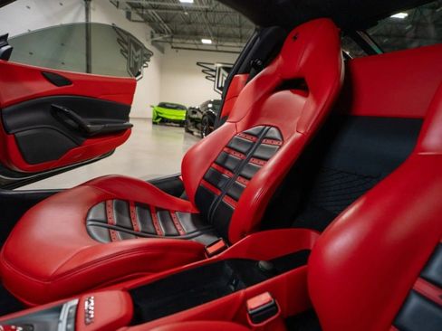 Used 2018 Ferrari 488 GTB image 13