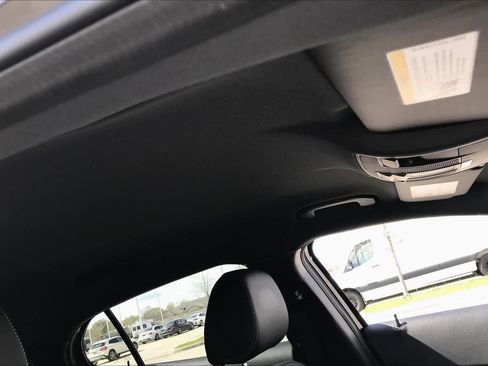 Certified 2019 Mercedes-Benz GLA 250 image 25