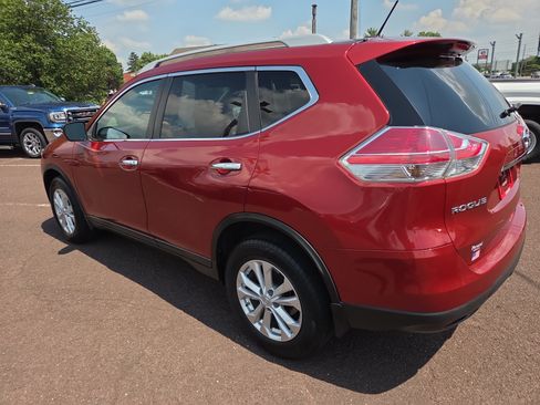 Used 2015 Nissan Rogue SV AWD/4WD image 5